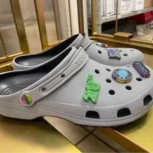 CROCS | Shoes | Croc Day 222 Style 20833790h | Poshmark display picture 1